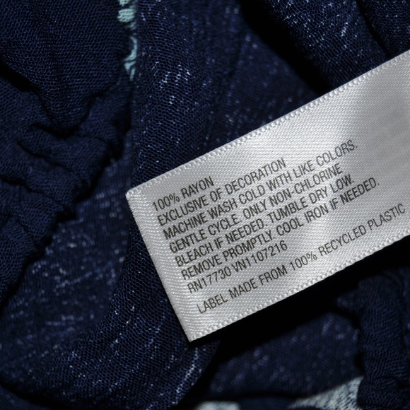 NEW Navy Floral Off-Shoulder Ruffle Tank Top XL - Picture 5 of 7